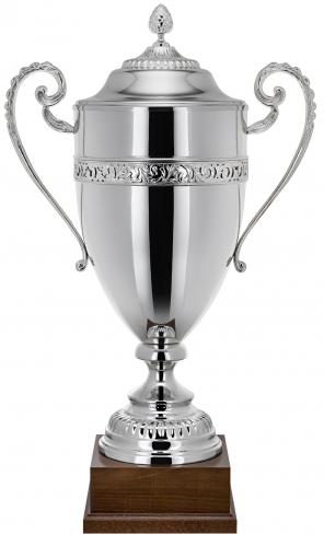 Pokal, versilbert, Bordüre, Deckel mit silbener Eichelfahne, Henkel, Holzsockel