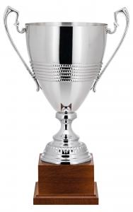 Pokal, versilbert, Dekorrillen, Henkel, Holz-Sockel (Italien)