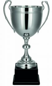 Pokal, versilbert, Dekorrillen, Henkel, PVC-Sockel (Italien)