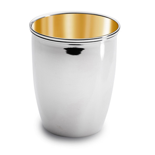 Becher, versilbert, rund, leicht bauchig, schlicht mit dickem Rand, innen vergoldet (Italien)