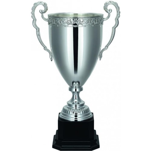 Pokal, versilbert, poliert, oben mit Bordüre, Henkel, Holz-Sockel (Italien)